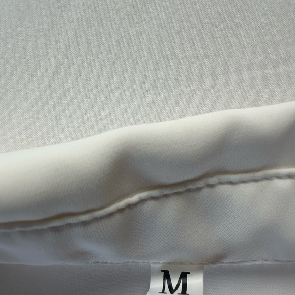 Equestrian Print Button-Up Blouse - Picture 5 of 7